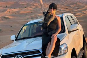 lowest cost land cruise ride in desert safari
